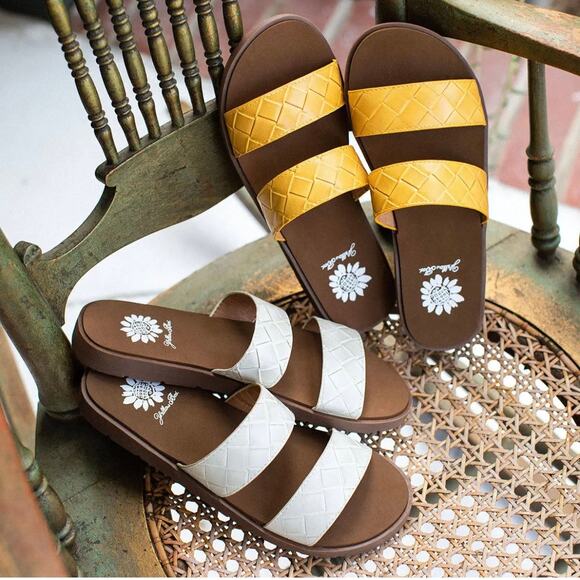 Yellow Box 'Feylie' SZ 8.5 Slide Sandal White Double-Band Woven Look - Picture 8 of 8